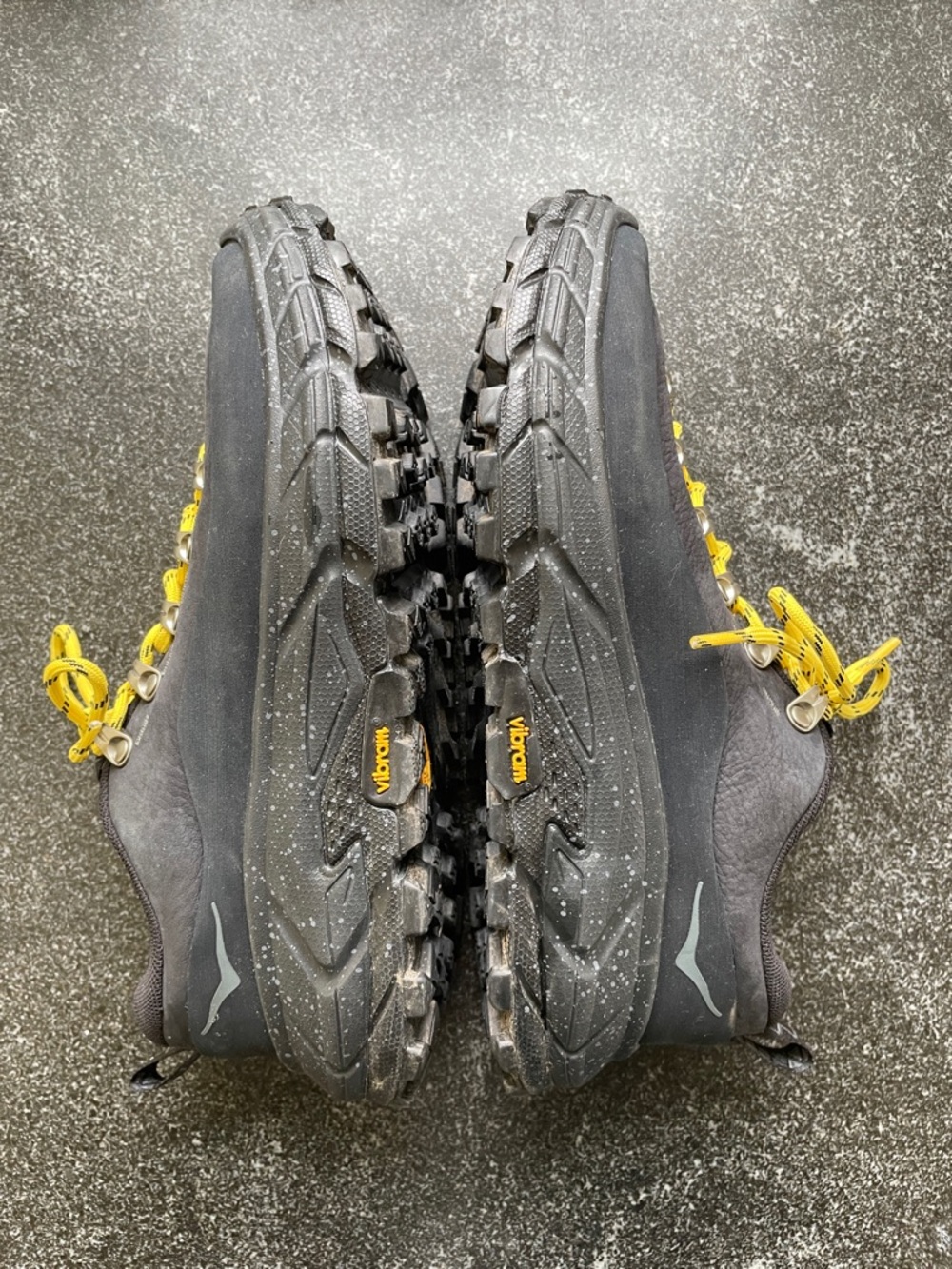 EUC Hoka Tor Summit Unisex Trail Shoe Size M6.5/W7.5 Black with Yellow Laces - Picture 7 of 15